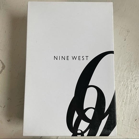 Nine West Black Strap Heels Size 8 - Picture 2 of 8